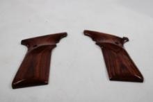 One set of wood laminate Browning buckmark grips
