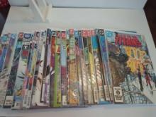 DC Comics Teen Titans - Lot of 30
