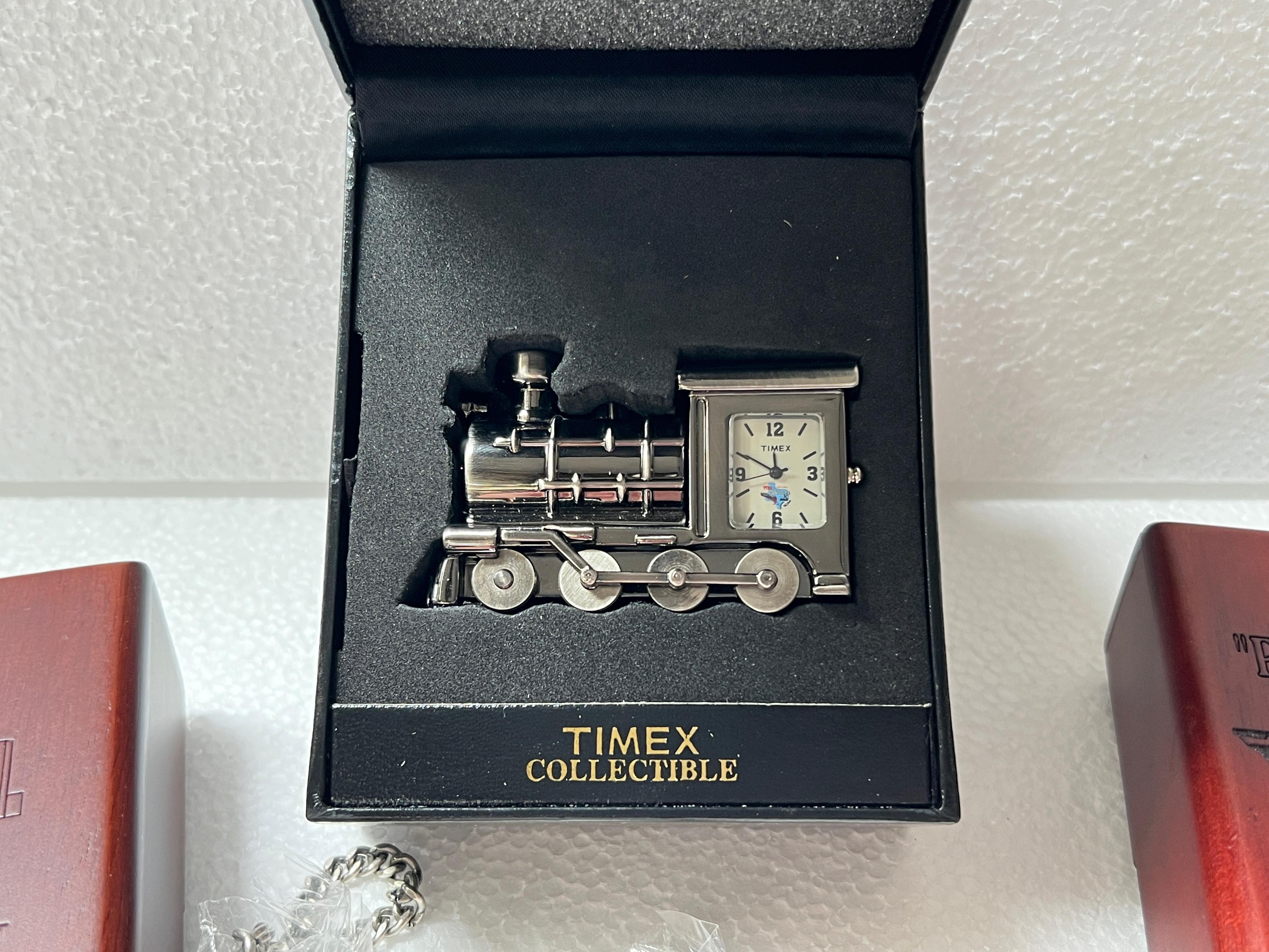3PC UNION PACIFIC WATCHES AND TIMEX TRAIN CLOCK