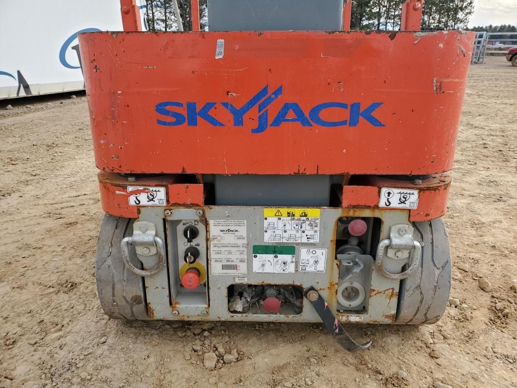 2012 Skyjack Sj12 Man Lift