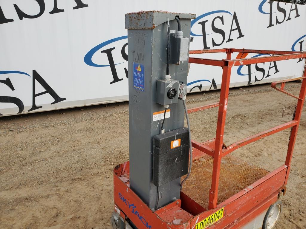 2012 Skyjack Sj12 Man Lift