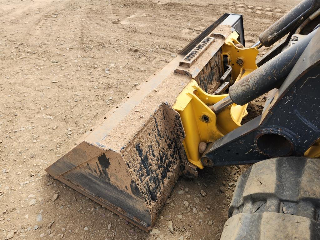 2017 Deere 331g Tracked Skid Steer