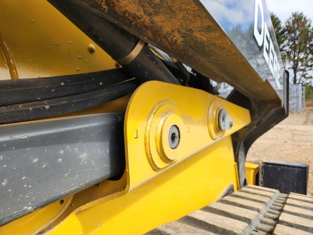 2017 Deere 331g Tracked Skid Steer