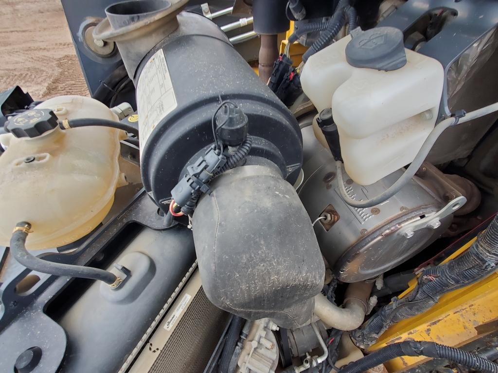 2014 Deere 333e Skid Steer