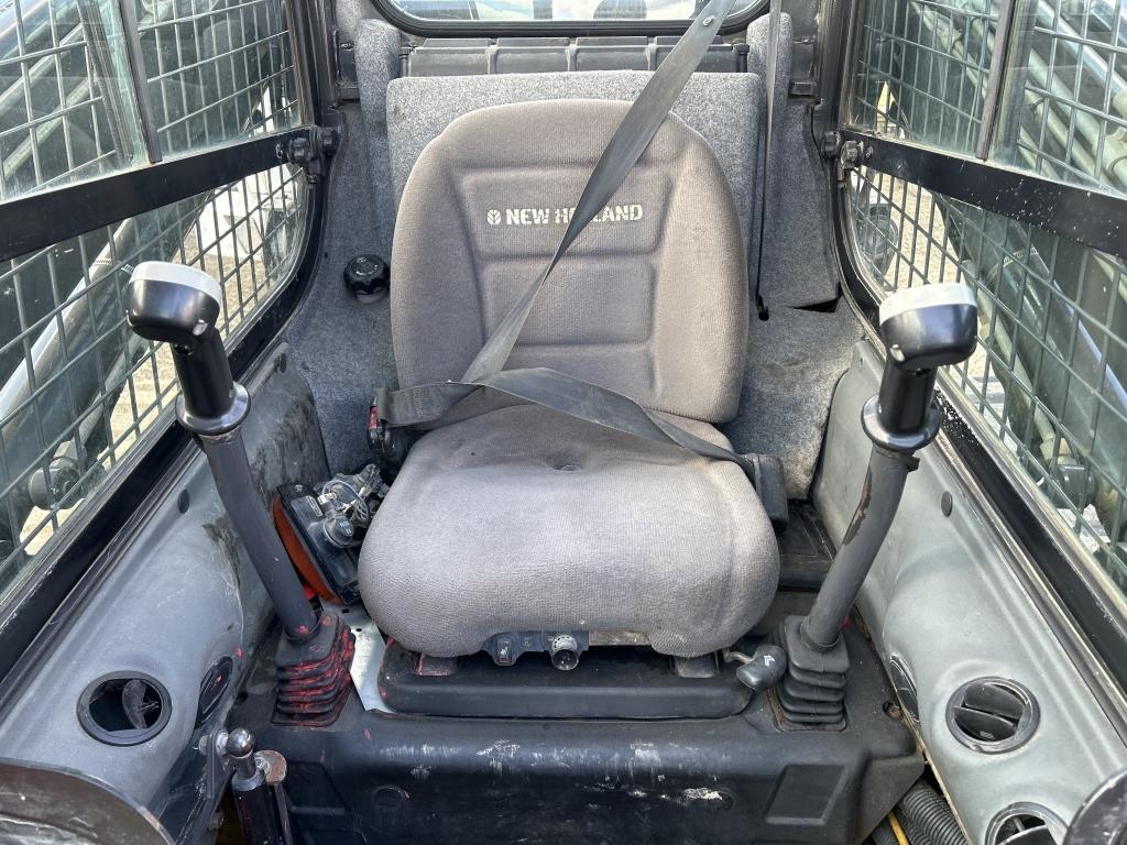 2012 New Holland C238 Skid Steer