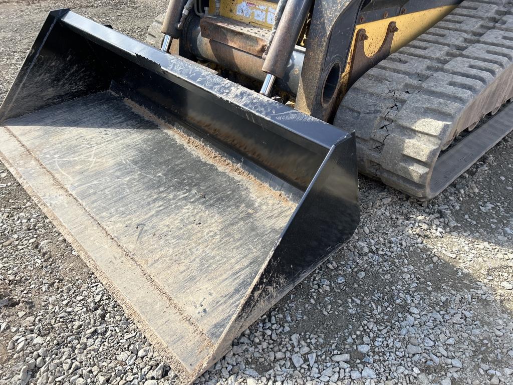 2012 New Holland C238 Skid Steer