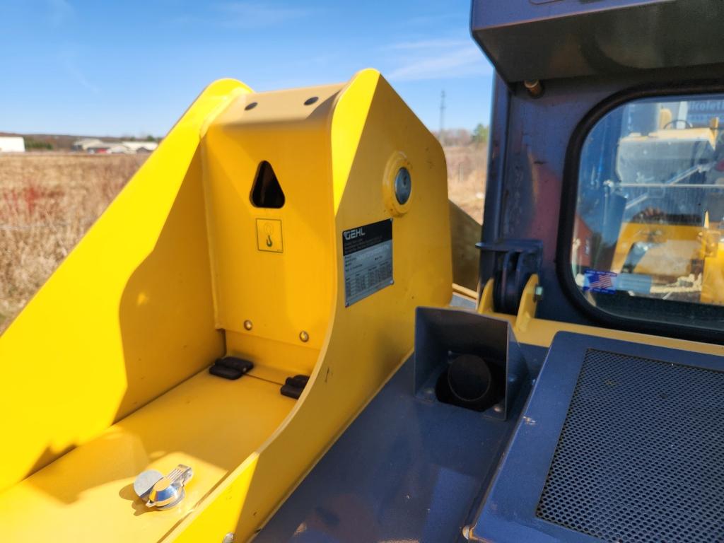 Gehl Rt215 Skid Steer