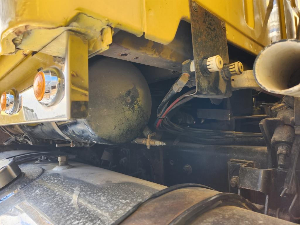 2000 Sterling Quad Axle Dump Truck