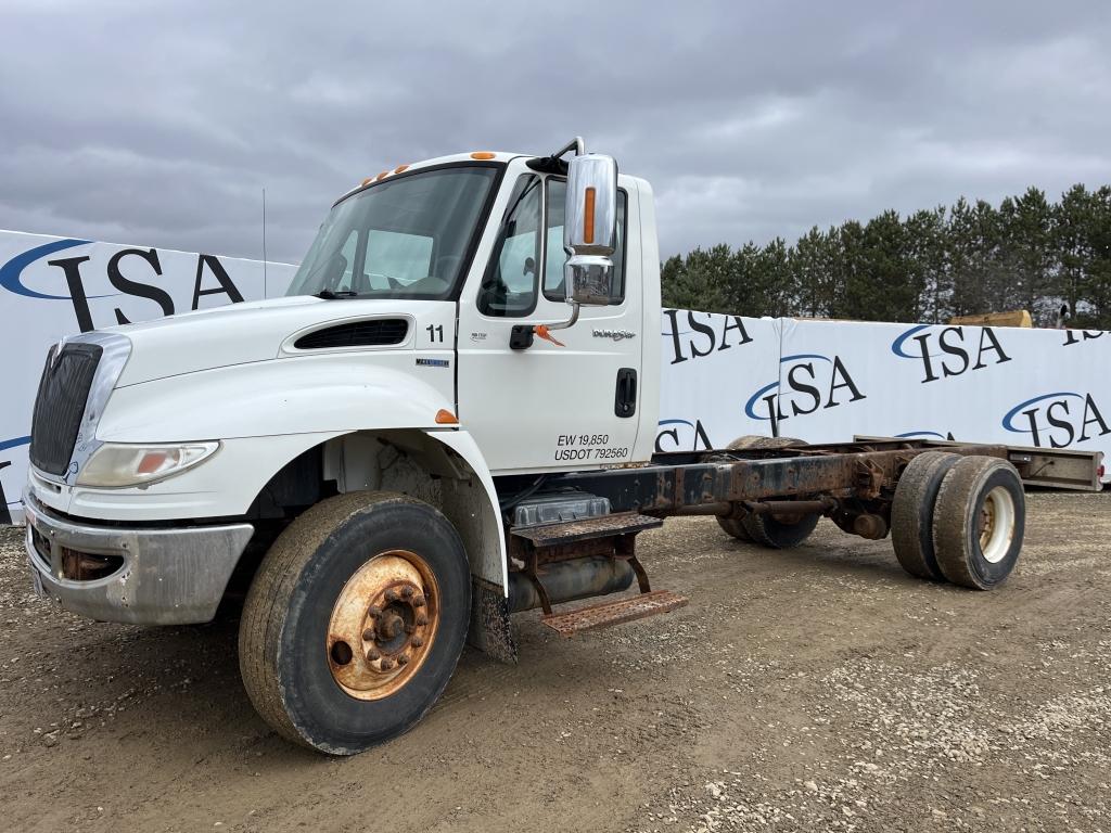 2011 International Durastar 4400 Straight Truck