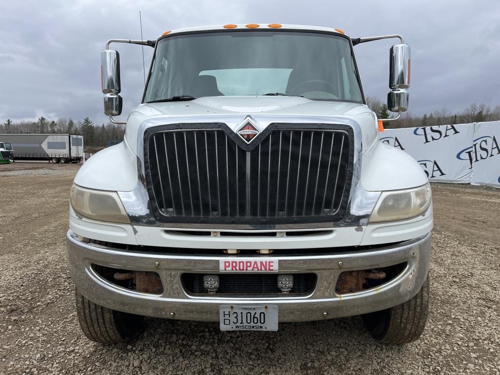 2011 International Durastar 4400 Straight Truck