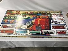 HO Scale Set, Electric Train Set