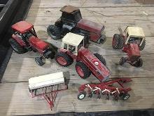 Lot of 6 Case IH & International