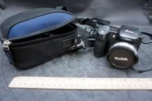 Kodak 38-380Mm Camera & Bag