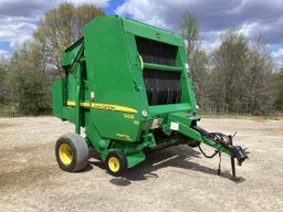 John Deere 568 Round Baler