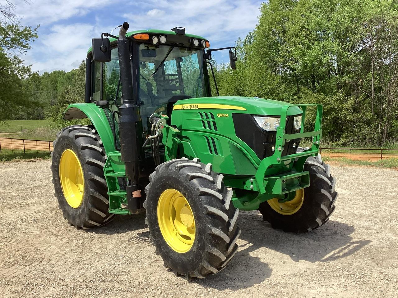 John Deere 6120M Tractor MFWD