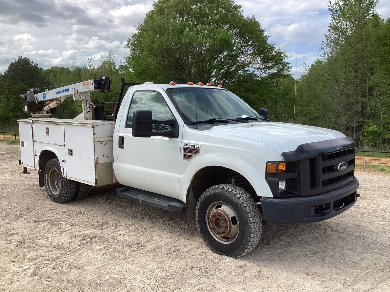 2009 Ford F350 Service Truck w/Tool Bed