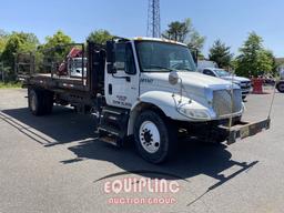 2004 INTERNATIONAL 4300 FLATBED