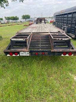 1998 Norris 32 foot Tandem Dual Gooseneck Trailer - 26 foot Deck with 5 foot Dovetail with Ramps