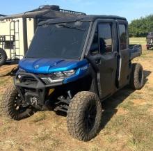 2022 Limited Edition Can-Am Defender 4WD - 137.6 hrs - Super Nice - Comes with Title