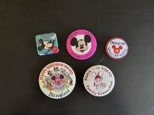 5 Misc Disneyland Parks Button Cast Members 1990 Paris Tokyo, 37 Years, 29 Years Disneyland, 50 year