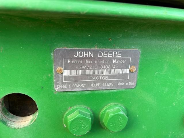 John Deere 7210 cab