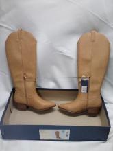 Universal Thread 7.5 Memory Foam Summer Boots. Light Brown.