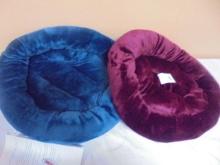 2 Brand New 25" Round Pet Beds