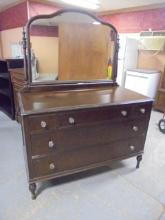 Beautiful Antique 5 Drawer Dresser w/ Mirror
