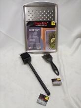 FlameGlo Grilling 3Pc Set- Tags Total $7