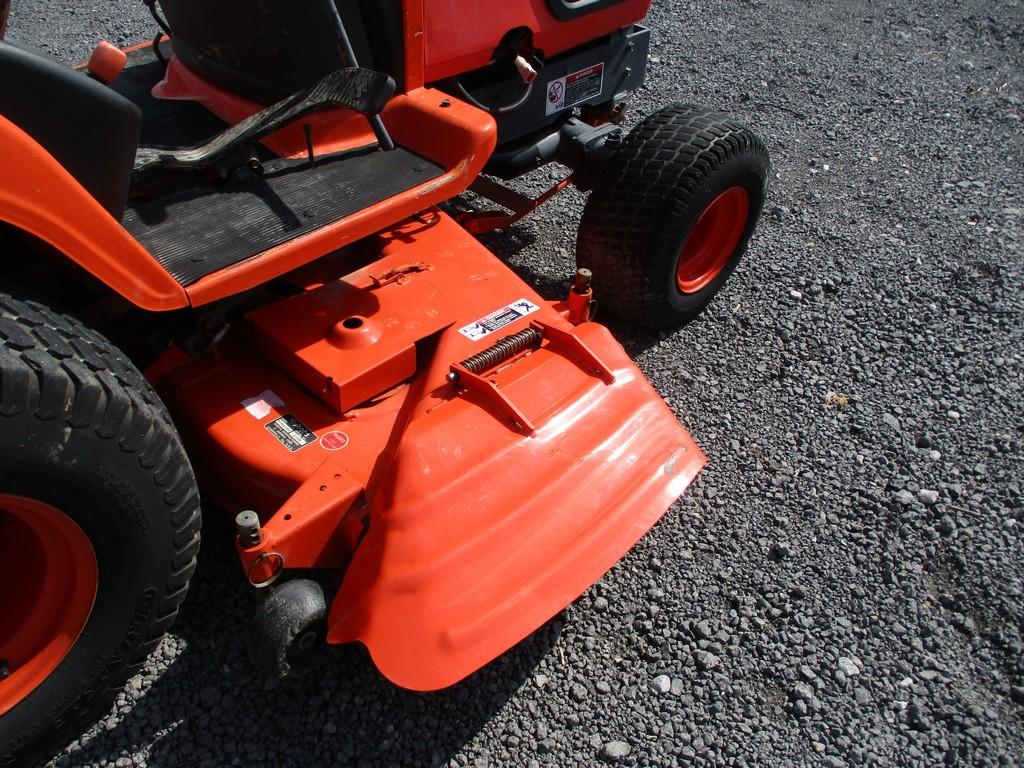 KUBOTA BX2230 TRACTOR W 54"  MOWER