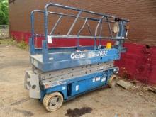 Genie GS2032 Scissor Lift