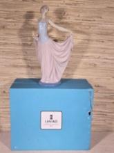 Lladro Dancer Procelain Figurine