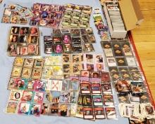 Albums of Star Wars, Star Trek, Lord of the Rings and lots of Other Collector / Trading Cards