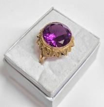 Vintage 18k Gold Synthetic Color Changing Sapphire Ring