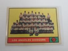 1961 TOPPS BASEBALL #86 LOS ANGELES DODGERS 1960 TEAM CARD