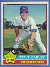 High Grade 1976 Topps #150 Steve Garvey Los Angeles Dodgers