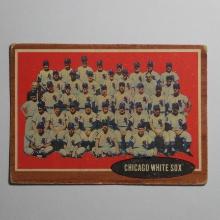 1962 TOPPS BASEBALL #113 CHICAGO WHITE SOX 1961 TEAM CARD