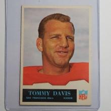 1965 PHILADELPHIA FOOTBALL #174 TOMMY DAVIS SAN FRANCISCO 49ERS