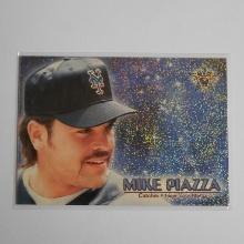 2000 PACIFIC VANGUARD MIKE PIAZZA COSMIC FORCES HOLO INSERT
