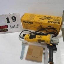 DeWalt Heavy Duty 4 1/2"/5" Small Angle Grinder