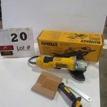 DeWalt Heavy Duty 4 1/2"/5" Small Angle Grinder