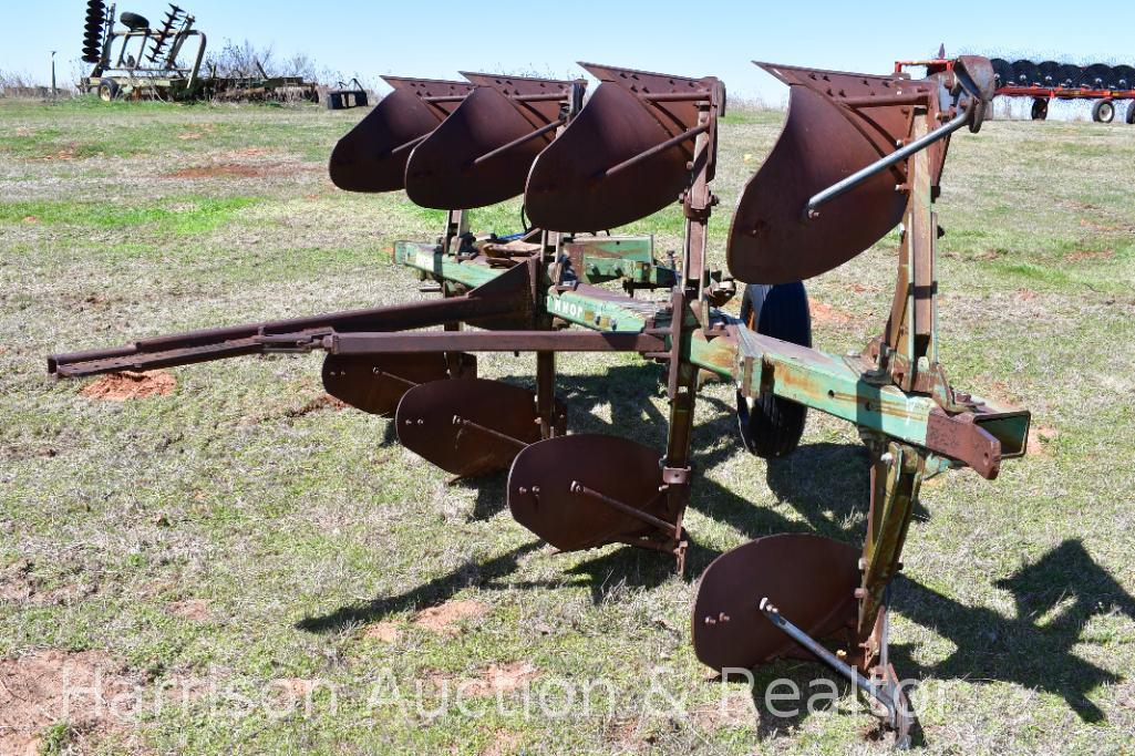 JOHN DEERE 4 BOTTOM ROLL OVER PLOW