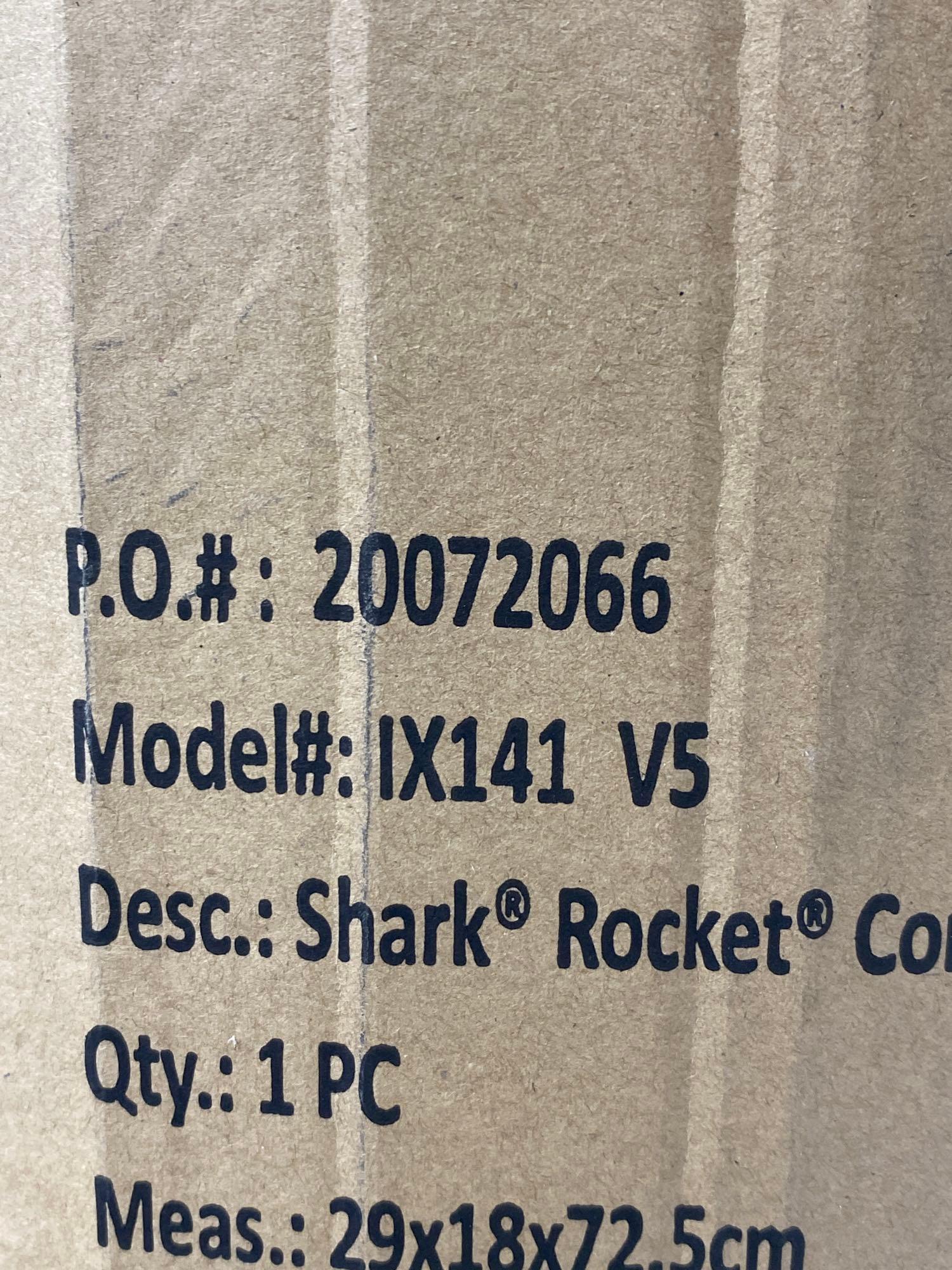 Shark IX141 Pet Cordless Stick Vacuum Rocket
