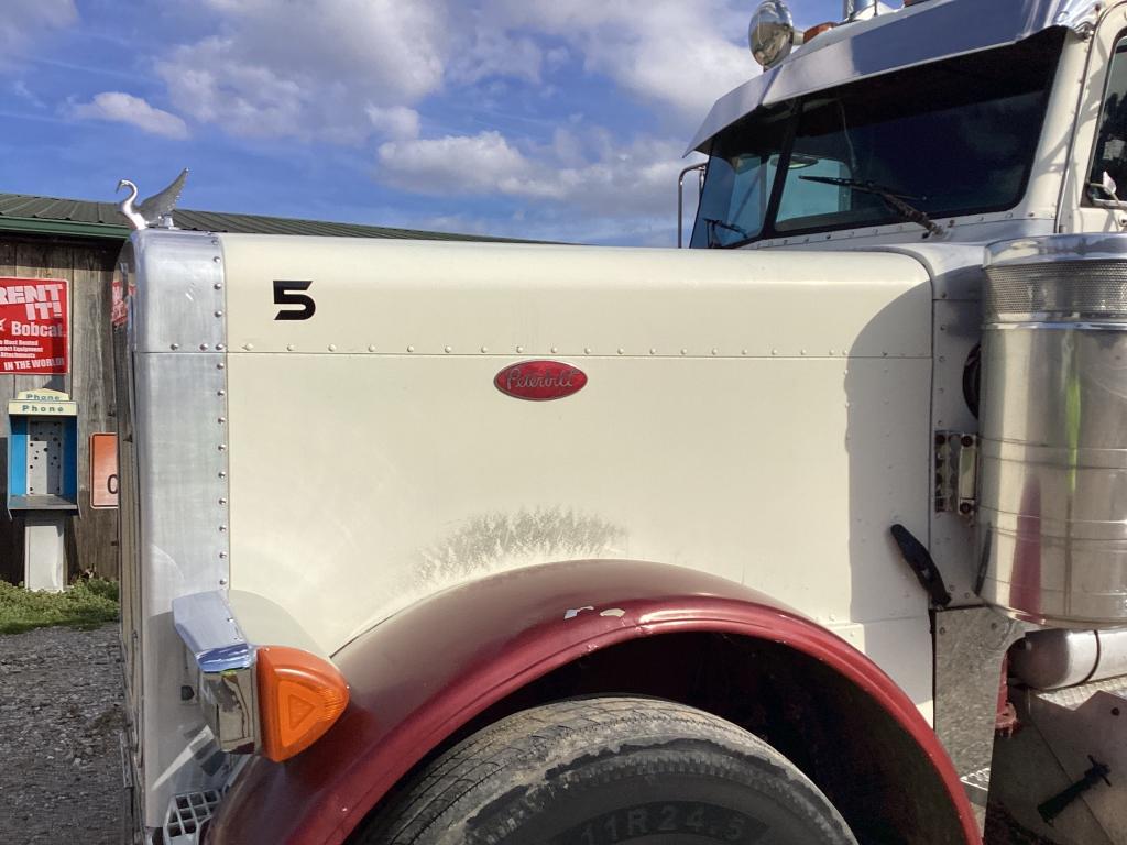 1990 PETERBILT 379 EXT HOOD SLEEPER TRACTOR