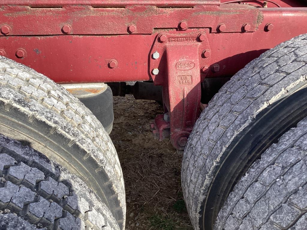 1990 PETERBILT 379 EXT HOOD SLEEPER TRACTOR