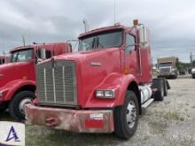 2009 Kenworth T800 Truck Tractor with Sleeper - CAT C13 Diesel - Eaton Fuller Transmission