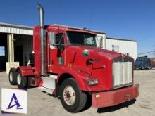 2008 Kenworth T800 Truck Tractor with Sleeper - CAT C13 Diesel - Eaton Fuller Transmission