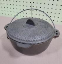 LOCAL PICKUP ONLY- 2 QUART cast Iron dutch oven