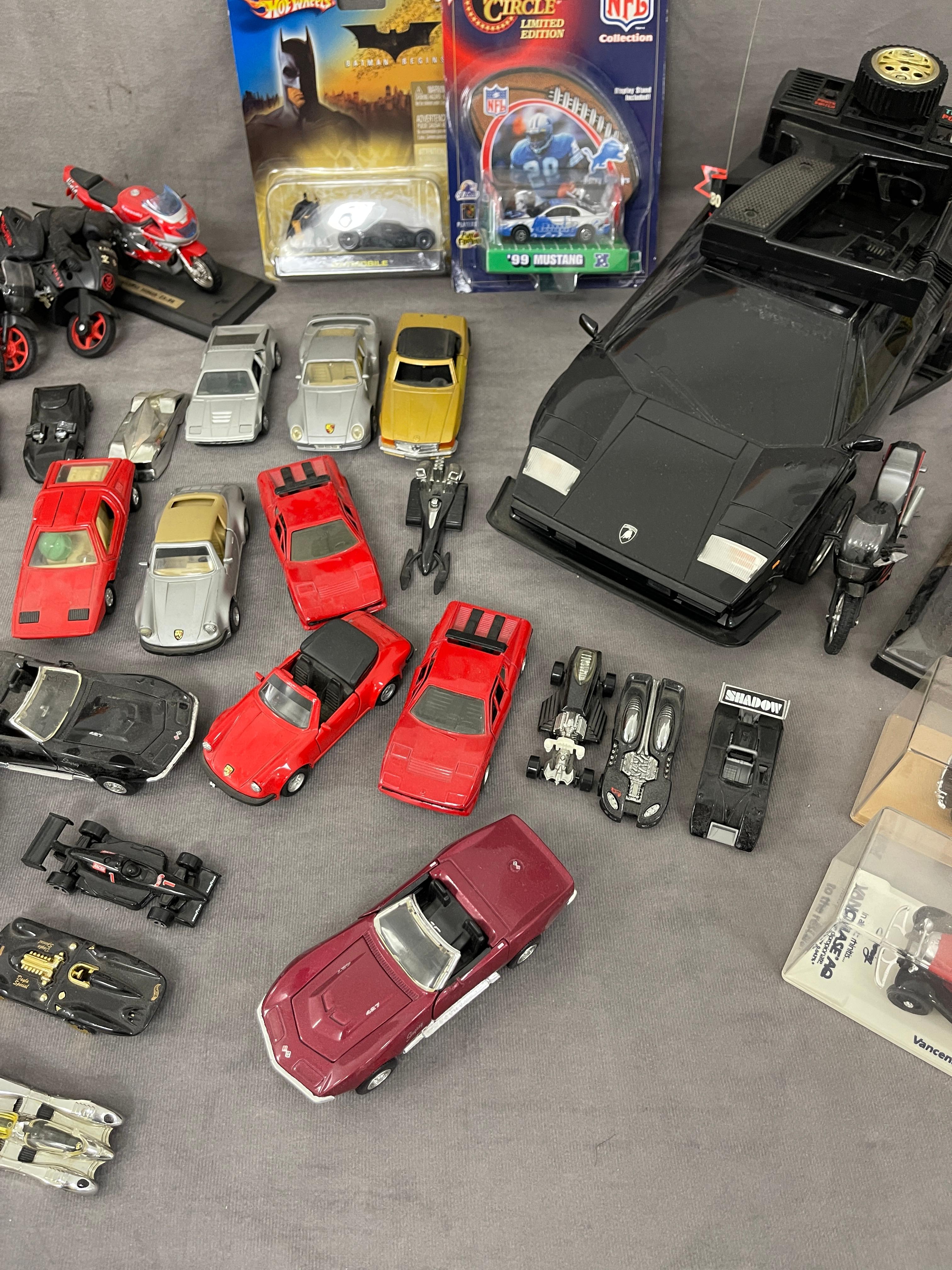 Vintage Car Dealer Collection Lot