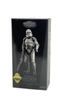 Star Wars 41st Elite Corps Clone Trooper Coruscant Sideshow Exclusive Figure